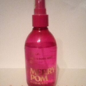PINK Victoria's Secret Merry Pom Body Mist - Pink and Gold